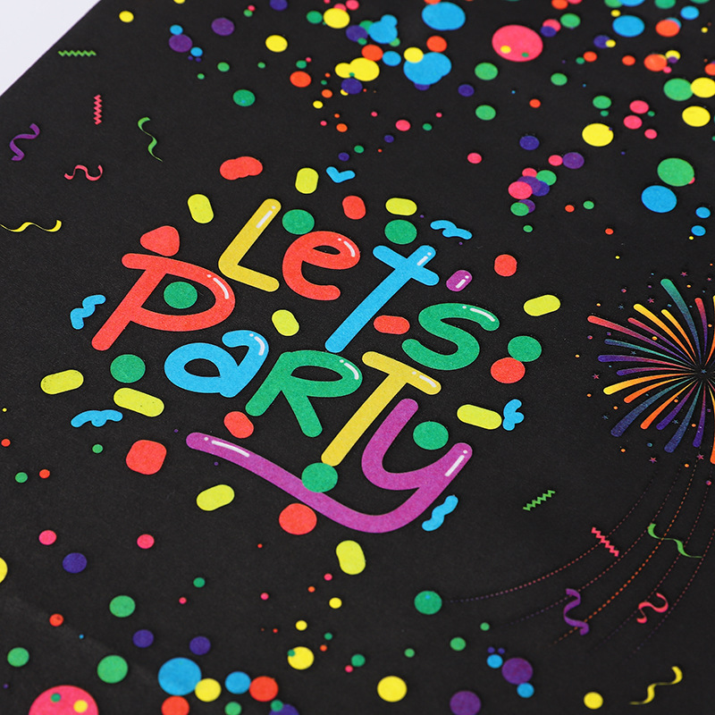 Glow In Dark Paper Gift Bag Ne - Let'S Party Event Supply recensione e prezzo